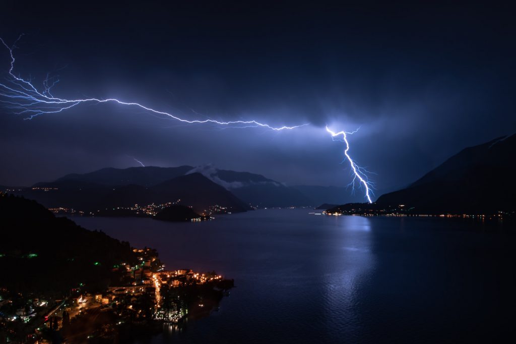 Lake Como Lightning